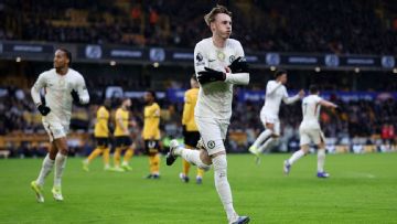 Cole Palmer hat trick maintains Liam Rosenior's 100% Chelsea Premier League record