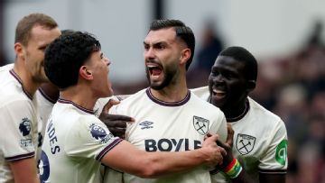 Burnley's woes continue as West Ham secure important victory