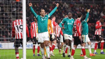 Resolute Liverpool revive Champions League qualification hopes