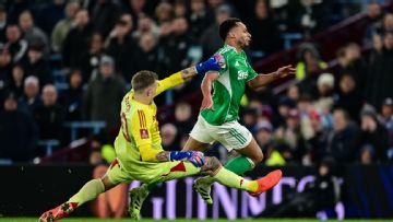 Newcastle knock Aston Villa out of FA Cup after Marco Bizot red card
