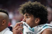 Arizona loses star Koa Peat to injury in loss to Texas Tech