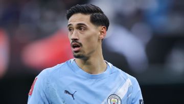 Tijjani Reijnders warns Arsenal: Man City 'on the hunt' for Premier League title