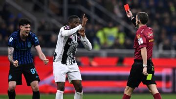 Inter-Juventus ruined by bad ref call; Liverpool keep improving