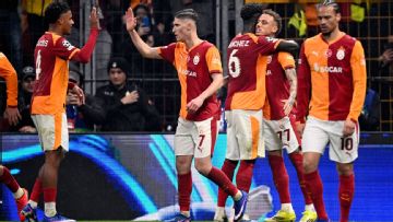 Galatasaray trounce Juventus in UCL playoff first leg