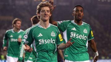 Gordon scores 4 as Newcastle put 6 past Qarabag in 1st leg