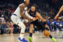 Suns' Brooks has broken hand, sources say; Booker out one week