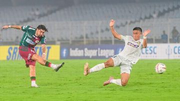 Mohun Bagan ease past Chennayin powered by Maclaren, Petratos