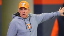 Broncos reward coach Sean Payton with new 5-year contract