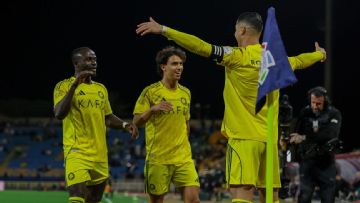 Cristiano Ronaldo goal helps keep Al Nassr top of Saudi league