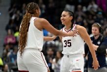 UConn reaches 30-0 as Fudd, Strong lead win over Georgetown