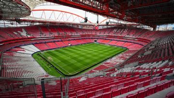 Benfica suspend 5 fans for racist behaviour vs. Real Madrid