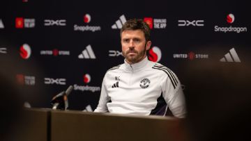 Michael Carrick unfazed by facing potential Man United job rival