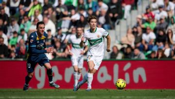 Espanyol vs. Elche La Liga game stopped by referee for anti-racism protocol