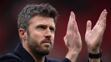 Michael Carrick: Manchester United players will 'keep grounded'