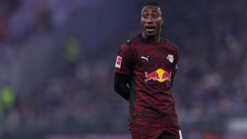Transfer rumors, news: Liverpool eye move for Leipzig's Diomande