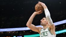Nikola Vucevic vuelve al Magic con contrato de un año: fuentes