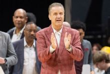 Thompson, No. 27 recruit for class of 2027, picks Arkansas