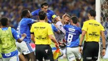 Cruzeiro venció a Mineiro tras una batalla campal con 23 rojas