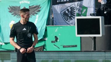 Masked fan unplugs VAR monitor, screen blank when referee reviews penalty call