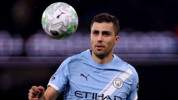 Transfer rumors, news: Real Madrid monitoring Man City's Rodri