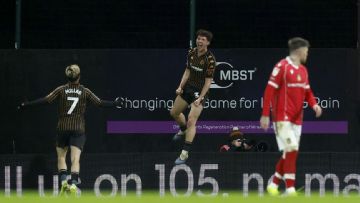 Hull City deny Wrexham bid to move up to fifth in playoff chase