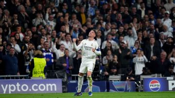 Valverde's hat trick steals the show as Madrid dominate Man City