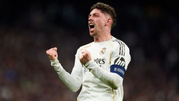 Real Madrid vs Atlético Madrid LIVE: Valverde fires hosts into lead after Vini Jr. penalty