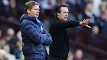 Transfer rumors, news: Man United have five-man shortlist to replace Carrick