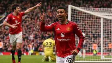 Premier League live updates: Manchester United-Aston Villa