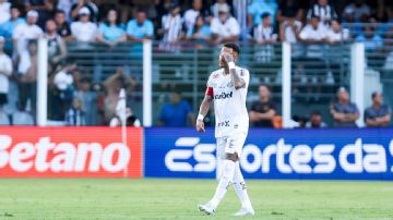 Neymar acknowledges Brazil spot at World Cup not up to him