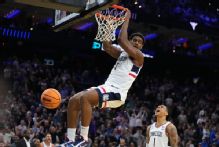 Tarris Reed's 31-27 night helps UConn survive in NCAA tournament
