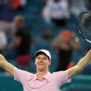 يتفوق Sinner على Alcaraz ليستعيد الترتيب الأول