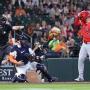 एबीएस चुनौतियों पर यैंक्स 5-फॉर-5 जाते हैं; बून चिढ़ गया