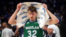 Cooper Flagg firma una noche de 51 puntos en la derrota de los Mavericks