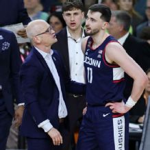 Dan Hurley sees Alex Karaban's memorable UConn run close