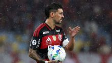 Giorgian De Arrascaeta: "Plata cometió algunos errores, pero a veces la gente se ensaña con ciertos jugadores"