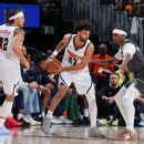 Rockets’ Kevin Durant out for G1 vs. Lakers with knee injury Rockets’ Kevin Durant out for G1 vs. Lakers with knee injury