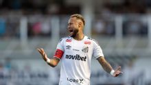 Neymar niega gesto contra fans de Santos: "Cruzaron los límites"