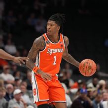 St. John's loses Donnie Freeman to torn Achilles