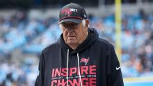 Tom Moore, 87, returns to alma mater Iowa as offensive adviser