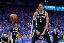 Wembanyama explodes for 41 as Spurs stun Thunder in Game 1