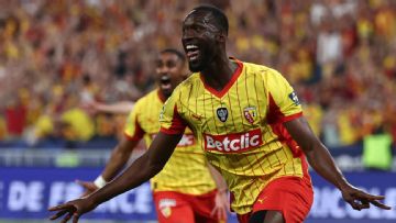 Lens beat Nice to win French Cup for 1st time in club history