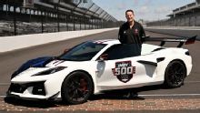 Curt Cignetti drives honorary pace car at 2026 Indy 500