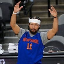 Jalen Brunson wary of Stephon Castle's defensive prowess