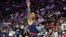 Pistons fichan a John Collins, posible ala-pívot titular: fuentes