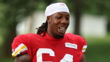 Falcons acquire Wanya Morris in trade with Chiefs, sources say