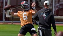NFL: Todd Bowles no se preocupa por contrato de Baker Mayfield