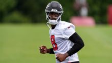 NFL: Falcons acuerdan contrato multianual con Kyle Pitts, fuentes