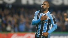 Clube da Série B fica perto de contratar meia-atacante ex-Grêmio