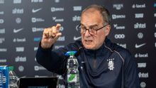 Marcelo Bielsa destacó a Fernando Muslera y valoró su actitud: "Fue de una generosidad inmensa"
